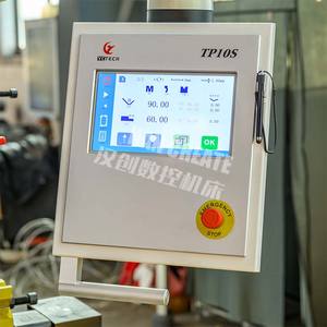 Máquina de Dobrar HanCreate TP10S Sistema WG67K 40T 2200MM 2.2m 40 toneladas com Função de Dobragem na China - Product Image 4