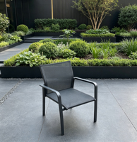 Ensemble de meubles de jardin en aluminium pour terrasse extérieure, table en acier et 4 chaises empilables, style bistrot