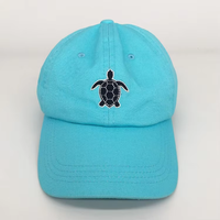Heldere blauwe 100% katoenen geborduurde baseballcap, snapback pet, one size fits all voor sport, hardlopen, dagelijks en casual gebruik.