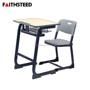 Ensemble bureau et chaise d'école réglables en hauteur <span class=keywords><strong>pour</strong></span> enfants, design moderne et minimaliste en ABS, idéal <span class=keywords><strong>pour</strong></span> les élèves du primaire et les cours à domicile - Product Image 3