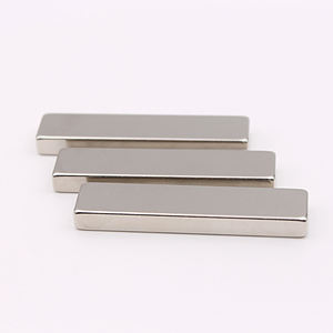 Imán Permanente de Neodimio en Bloque de 70x10x5 mm - Product Image 4