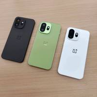 Smartphone One Plus 15T avec appareil photo 50MP, charge rapide 100W, écran OLED 6,32 pouces 2K 165Hz, batterie 7500mAh, processeur 8 Elite Gen 5 5G