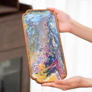 Bandeja de Servir de Madera Duradera con Revestimiento de Resina Suave, Perfecta para Servir Comidas, Bebidas o para Realzar el Hogar Moderno - Product Image 3