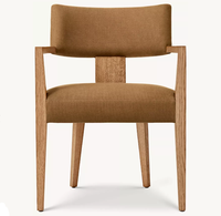 Chaise de salle à manger RH Padua au design italien, structure en chêne américain, revêtement en lin - Portable, légère, personnalisable pour appartement, villa