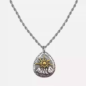Collana Vintage con Pietra dei Desideri Hisera per <span class=keywords><strong>Uomo</strong></span>, Design di Nicchia, Ciondolo Fatto a Mano, Catena in Acciaio al Titanio, Stile Hip-hop per Felpe - Product Image 1