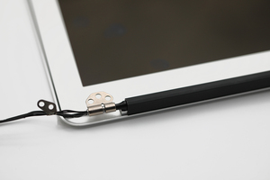 Display LCD Completo Ricondizionato per Laptop, Schermo con Cover Posteriore per <span class=keywords><strong>MacBook</strong></span> <span class=keywords><strong>Air</strong></span> <span class=keywords><strong>13</strong></span>" A1466 A1369, Anti-Luce Blu, Garanzia 90 Giorni - Product Image 5