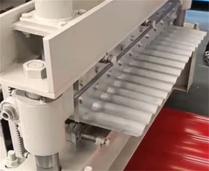 フィリピンマレーシアルーフショップロール成形機ダブルレイヤーIbr段ボール屋根パネル製造機 - Product Image 6