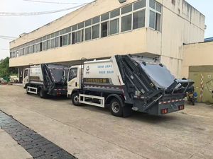 6cbm Diesel Compactor Truck with Rear Loader Manual Transmission 4x2 Drive Wheel Engine Motor Gearbox-Garbage Compactor Truck - Product Image 6