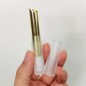 Tube de baume à lèvres personnalisé avec logo OEM, emballage de maquillage, tube à lèvres vide avec bouchon à vis pour l'application de blush - Product Image 1