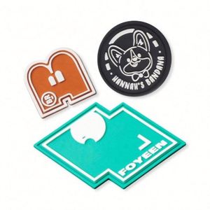 Étiquettes de vêtements personnalisées, gaufrées 3D, en PVC écologique, avec logo plié, pour chaussures, sacs, vêtements - Product Image 5