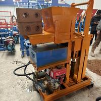 Machine à fabriquer des briques en argile Lego hydraulique de petite taille à moteur diesel de la marque PanQi, pour la fabrication de briques en terre cuite emboîtables, garantie 1 an