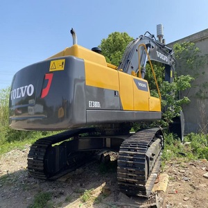 รถขุดมือสองคุณภาพดี Volvo EC380D ขนาด 38 ตัน ความจุบุ้งกี๋ 2.9 ลูกบาศก์เมตร ได้รับการรับรองมาตรฐาน CE และ EPA รุ่นปี 2023 พร้อมอุปกรณ์เสริมครบชุด - Product Image 3