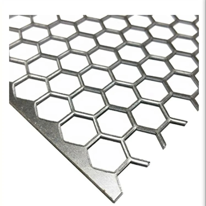 Diamond Shape Punching Expanded Metal Mesh/ Aluminum Mesh - China  Galvanized Welded Wire Mesh, Stainless Steel Wire Mesh