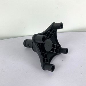 Base en caoutchouc à quatre pieds antidérapante noire Fukangrui pour cannes de marche, pièces de rechange pour personnes âgées - Product Image 2
