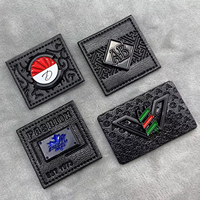 Étiquettes métalliques en alliage de zinc écologiques personnalisées, logo de marque en relief 3D plaqué, étiquettes pour vêtements, chaussures, sacs