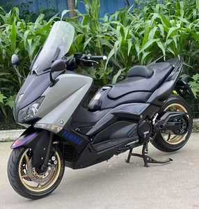 Moto d'occasion directement de l'usine avec moteur bicylindre DOHC refroidi par eau de 530 ml, comparable aux scooters à essence neufs - Product Image 1