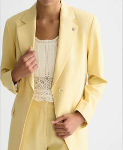 Blazer amarillo claro de mujer con solapa con muescas y bolsillos con solapa para oficina y uso casual - Product Image 6