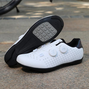 Nuove <span class=keywords><strong>Scarpe</strong></span> da <span class=keywords><strong>Ciclismo</strong></span> Dinamiche Unlocked per Uomo e Donna con Fondo Rigido per Bici da Strada e Mountain Bike con Fodera in Rete Autunnale - Product Image 6
