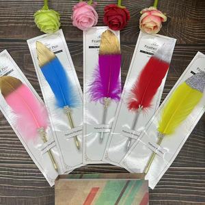 Ensemble de plumes <span class=keywords><strong>d</strong></span>'autruche rétro personnalisées avec encre dorée, cadeau mignon de <span class=keywords><strong>calligraphie</strong></span> <span class=keywords><strong>d</strong></span>'<span class=keywords><strong>oie</strong></span> pour les filles pour les fêtes - Product Image 5