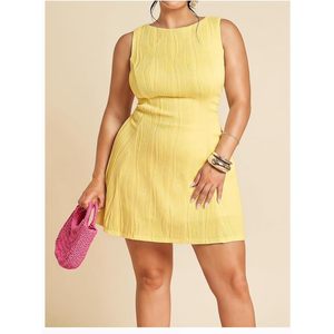 Robe mini plissée en mousseline jaune grande taille pour femme, col rond, taille naturelle, tenue d'été pour cocktail ou invitée de mariage - Product Image 5