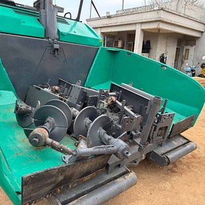 Importierter gebrauchter 20t Fertiger Deutscher <span class=keywords><strong>Vogler</strong></span> Super 1800-3l Asphalt fertiger Gebrauchte Original fertiger maschine - Product Image 4