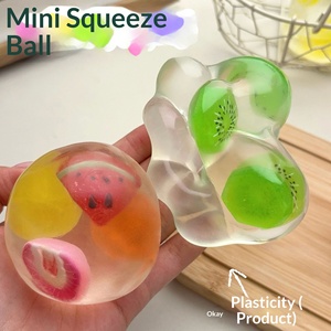 Pelota Blanda y Crujiente de Aceite de Coco con Forma de Fruta, Juguete Sensorial de Compresión de Ascenso Lento para Aliviar el Estrés de las Manos y la Ansiedad - Product Image 2