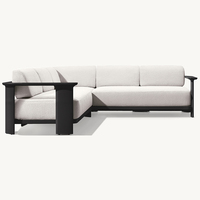 Canapé d'extérieur modulaire RH Dune Teak en forme de L, avec coussins en tissu crème sur structure en teck massif, ensemble de patio moderne