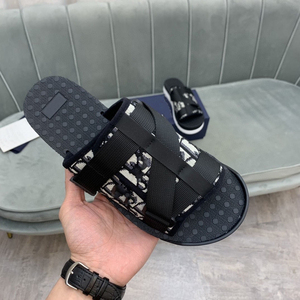 Dép nam nữ bán chạy, chất lượng cao, thiết kế thời trang |   Dép xỏ ngón thoải mái không trơn trượt - Product Image 5