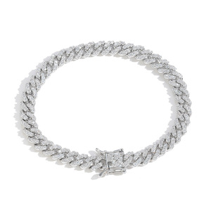 Pulsera Cubana Delgada de 6 mm para Mujer, Pulsera Cubana de Cobre con Incrustaciones de Circonio, con 3 Circonios Collar Lijing de Moda Tanjing - Product Image 4