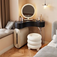 Coiffeuse de luxe minimaliste italienne à coins arrondis avec meuble de rangement et miroir LED 3 couleurs pour petite chambre