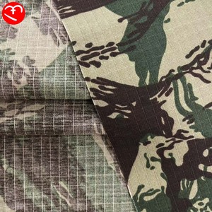 Tessuto Mimetico Ripstop in Poliestere/Cotone 65%T 35%C, Motivo Camouflage Verticale a Lucertola per Uniformi Tattiche - Product Image 5