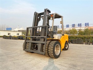 HULKMAN 2025 Carretilla elevadora diesel de gran potencia Carretilla elevadora diesel de 3.0Ton con neumáticos sólidos delanteros dobles - Product Image 2