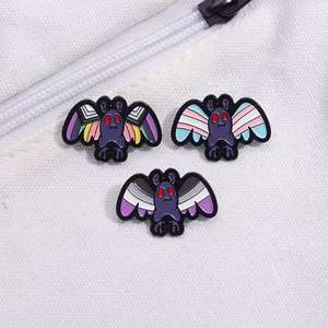 Lgbt Sexual Minority Bat Colorful Red Eyes Bat Animal Witch Broche de esmalte divertido Sombrero Ropa Pin de solapa de esmalte - Product Image 3