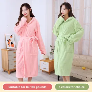 Peignoir à Capuche Rayé XL Automne Hiver pour Femme en Velours Corail Épaissi, Serviette de Bain Portable, Jupe à Manches Longues pour la Maison - Product Image 2