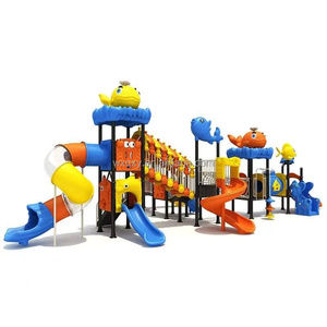 מגלשה משולבת גדולה ואטרקטיבית לשימוש חיצוני, ערכת משחק מרובת משתתפים, עשויה מתכת ידידותית לסביבה ולוח PE, בנייה עמידה. - Product Image 2