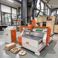 Routeur CNC pour le travail du bois 4x8 pieds, broche refroidie par eau 3,2 kW, machine de découpe CNC pour la sculpture de portes, armoires, panneaux et enseignes
