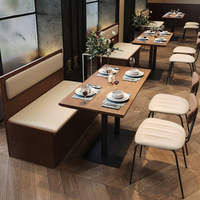Meubles de restaurant et d'hôtel sur mesure, banquettes en bois, canapés avec chaises, ensembles de tables, tables et chaises pour café