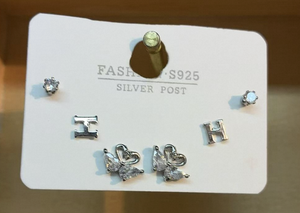 Orecchini a Perno in Argento S925 alla Moda con Cuore in Cristallo e Strass, Set di Gioielli da Donna per Uso Quotidiano - Product Image 3