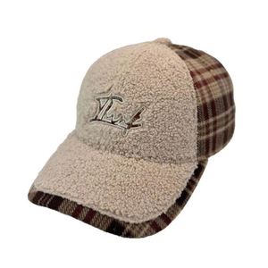 Nouvelle casquette de baseball vintage à carreaux en mélange de laine de haute qualité - Chapeau de baseball chaud et élégant - Product Image 1