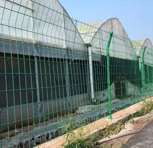 Panneaux de clôture durables en acier au carbone enduit de poudre, 6 pieds de haut, pour la sécurité extérieure et l'utilisation dans les jardins domestiques - Product Image 2