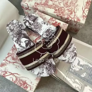 Sandales de luxe pour femmes 2026, de marque célèbre, antidérapantes et respirantes, avec logo, pour l'été, semelle intérieure en PU - Product Image 4