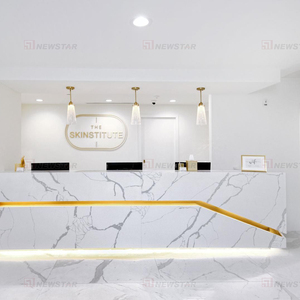 Newstar หินอ่อนหินอ่อนสีเบจ Travertine เคาน์เตอร์ต้อนรับส่วนหน้าโต๊ะพนักงานต้อนรับ