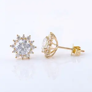 Beautiful 4mm round brilliant cut diamond flower style stud earrings in 18k yellow gold 2021