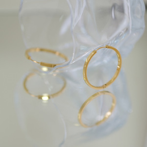 Boucles d'oreilles en acier inoxydable plaqué or PVD avec clous d'oreilles ronds, boucles d'oreilles à breloques, grandes boucles d'oreilles européennes et américaines, boucles d'oreilles françaises - Product Image 2