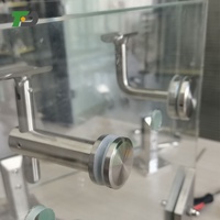Système de garde-corps en verre en aluminium pour escalier intérieur DF avec supports de support de pierre en PVC en acier inoxydable accessoires conception de main courante