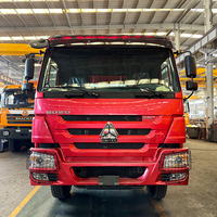 Construction robuste gauche droite Drive19 m3 auto chargement 6x4 8x4 6x6 Sinotruk Howo camion à benne basculante