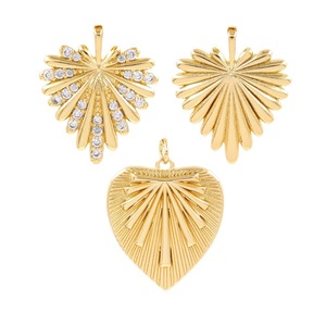 P273 Nouvelle Tendance PVD Plaqué Or 18K Laiton Forme Cœur Feuille Zircon Cristal Rétention de Couleur Pendentif Breloques Bijoux DIY <span class=keywords><strong>pour</strong></span> Femme - Product Image 5