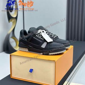Baskets de luxe pour hommes – Chaussures de sport rétro de haute qualité pour le basketball, le tennis et le quotidien – Modèles originaux de la marque pour la marche et le sport - Product Image 2