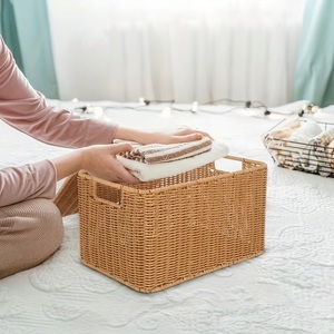 Caja Organizadora Rectangular de Plástico con Tapa, Imitación Ratán, para Baño, <span class=keywords><strong>Cesta</strong></span> de Almacenamiento Tejida con Borde y Asas Resistentes - Product Image 3