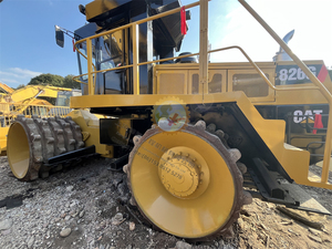 Compacteur CAT 826G d'occasion Compacteur Caterpillar d'occasion Rouleau vibrant Caterpillar 826G d'occasion - Product Image 2